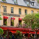 Comfortable Family Flat In Paris
